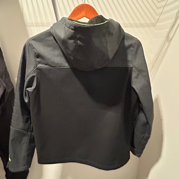 Black and green jacket - Picture 2 of 3